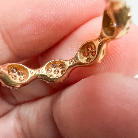 Rare 18K Yellow Gold Diamond Love Pod Eternity Pandora Ring - Picture 11 of 11